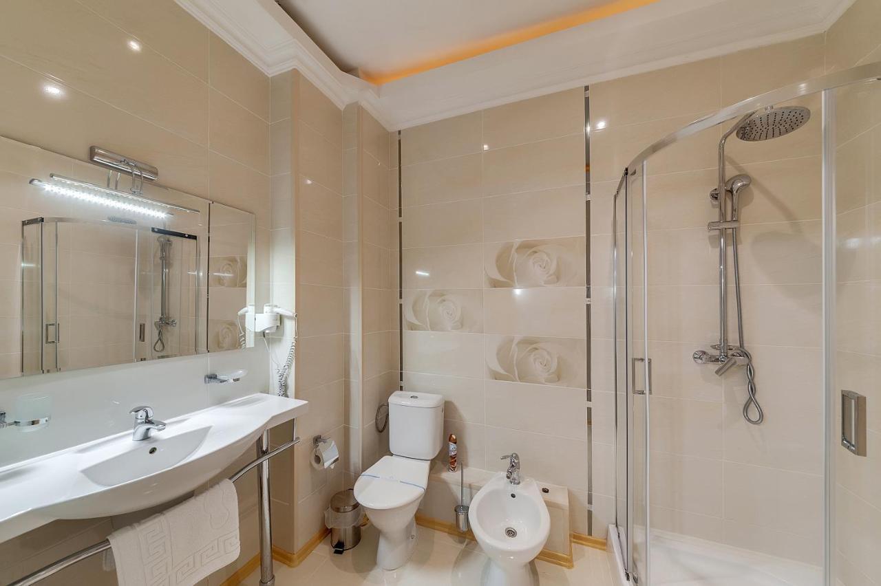 Soborniy Hotel Zaporizhia Εξωτερικό φωτογραφία