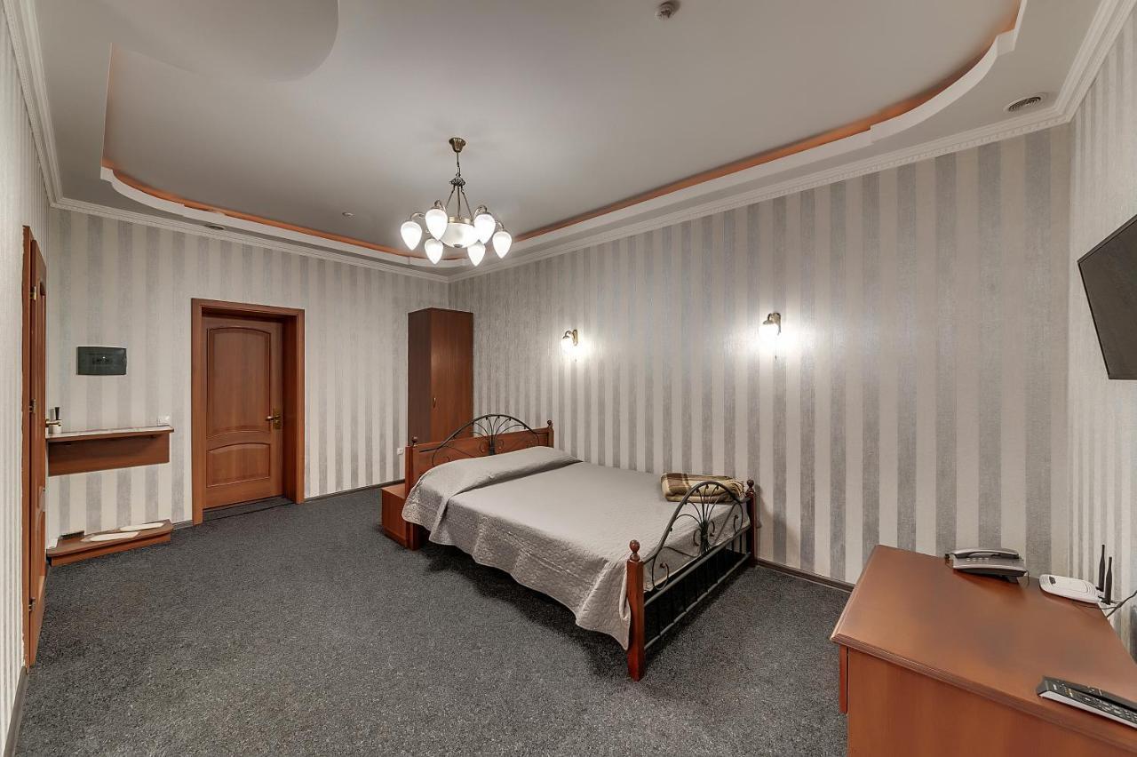 Soborniy Hotel Zaporizhia Εξωτερικό φωτογραφία